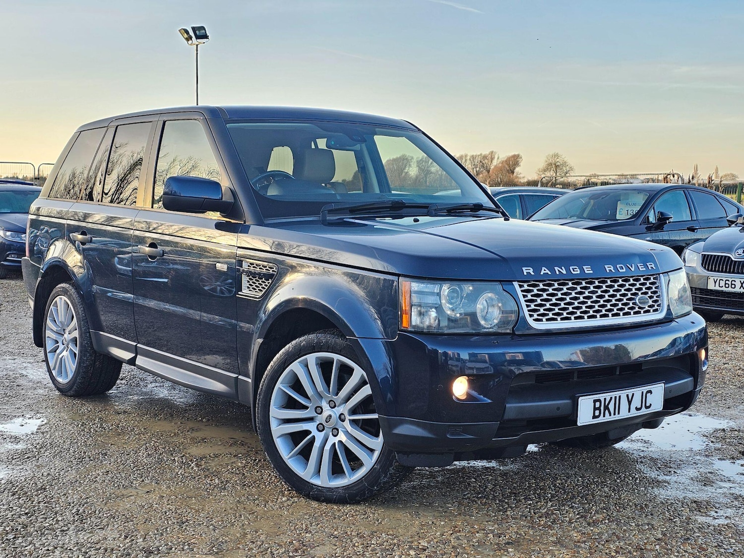Used Land Rover Range Rover Sport 2011 for sale - 77081477: Photo 1