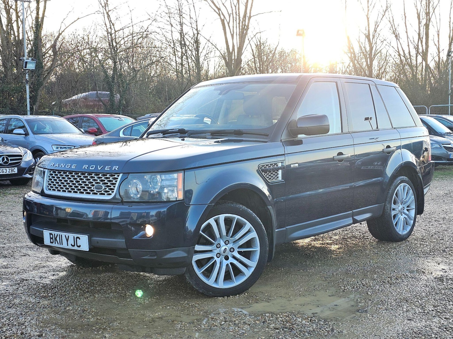 Used Land Rover Range Rover Sport 2011 for sale - 77081477: Photo 2