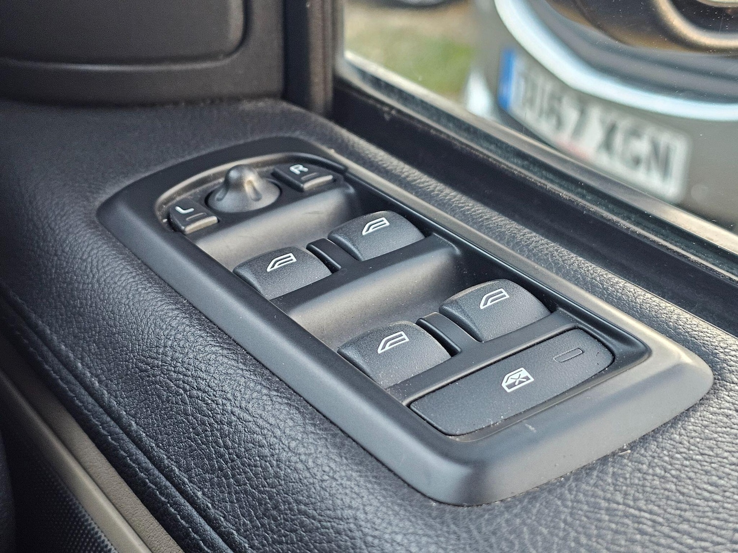 Used Land Rover Range Rover Sport 2011 for sale - 77081477: Photo 26