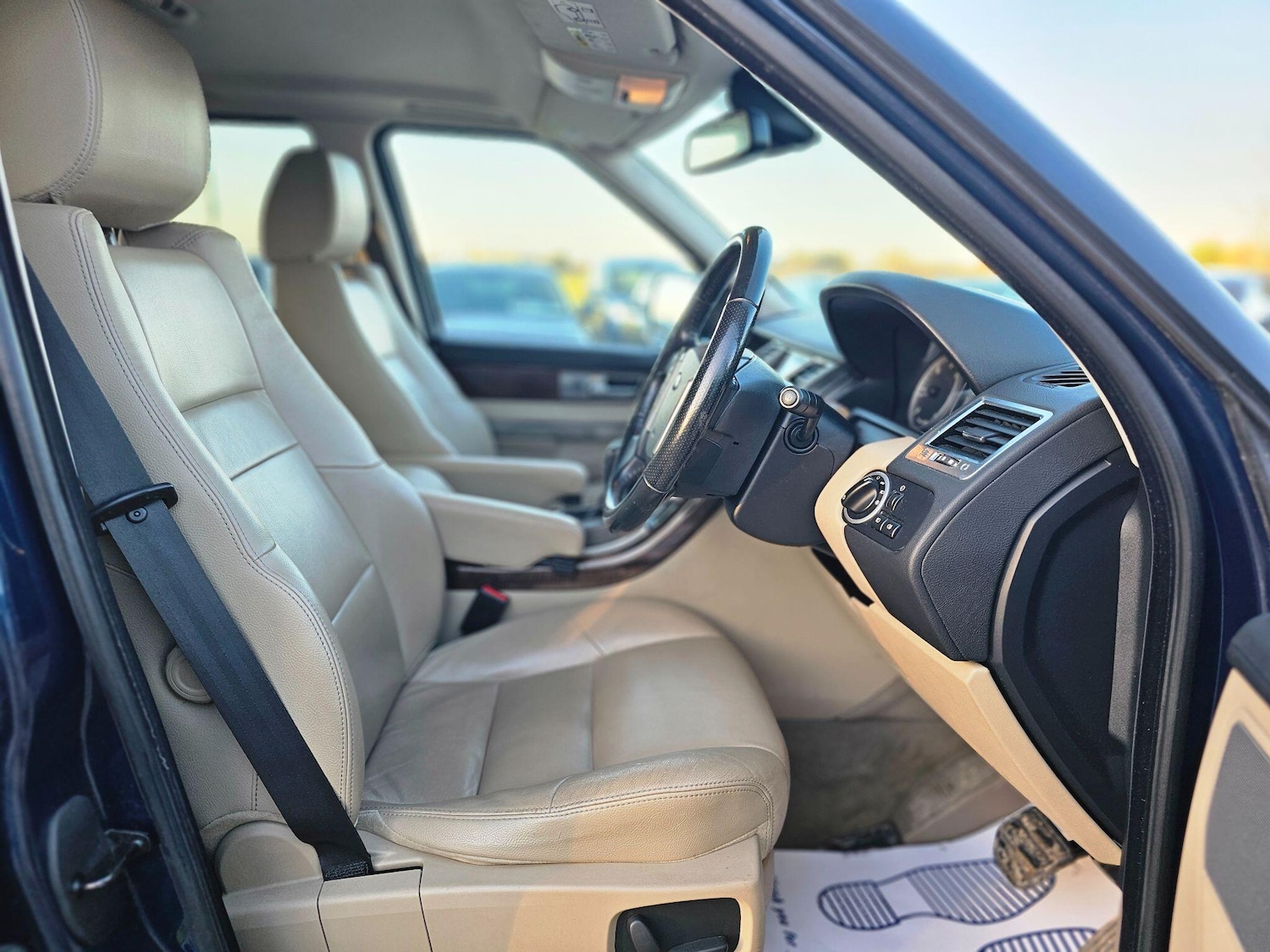 Used Land Rover Range Rover Sport 2011 for sale - 77081477: Photo 7