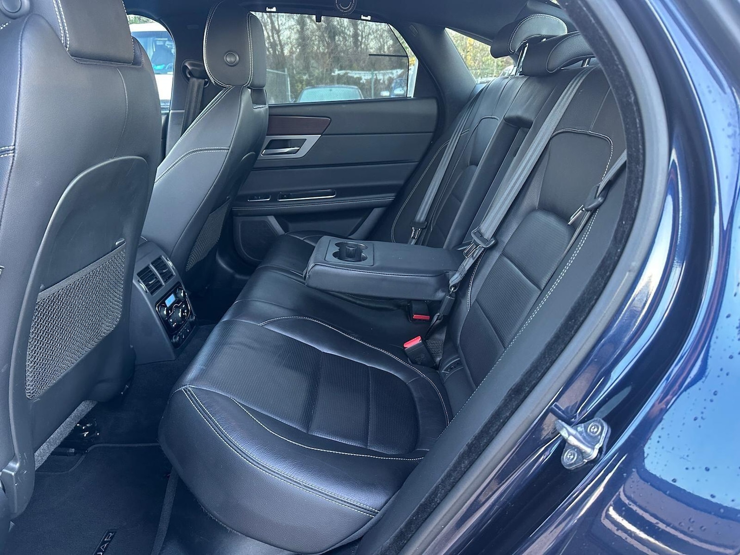 Used Jaguar XF 2017 for sale - 76765393: Photo 12