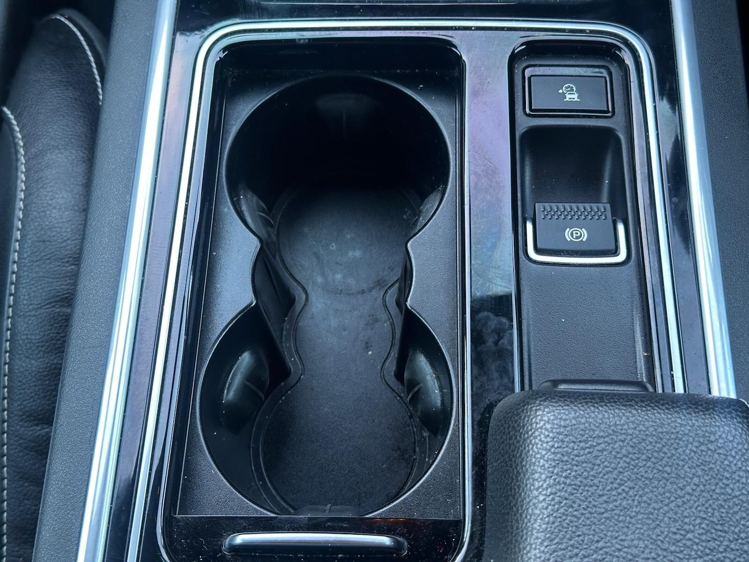 Used Jaguar XF 2017 for sale - 76765393: Photo 19