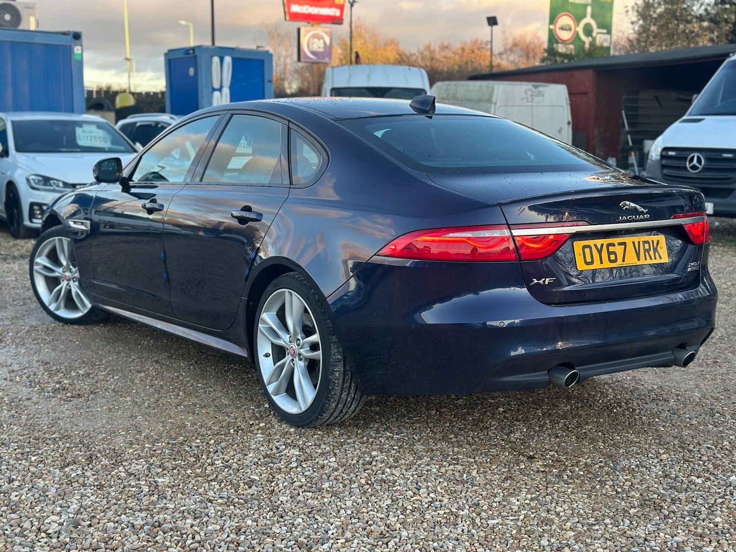 Used Jaguar XF 2017 for sale - 76765393: Photo 4