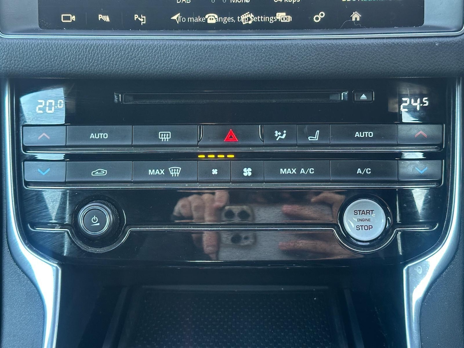 Used Jaguar XF 2017 for sale - 76765393: Photo 42