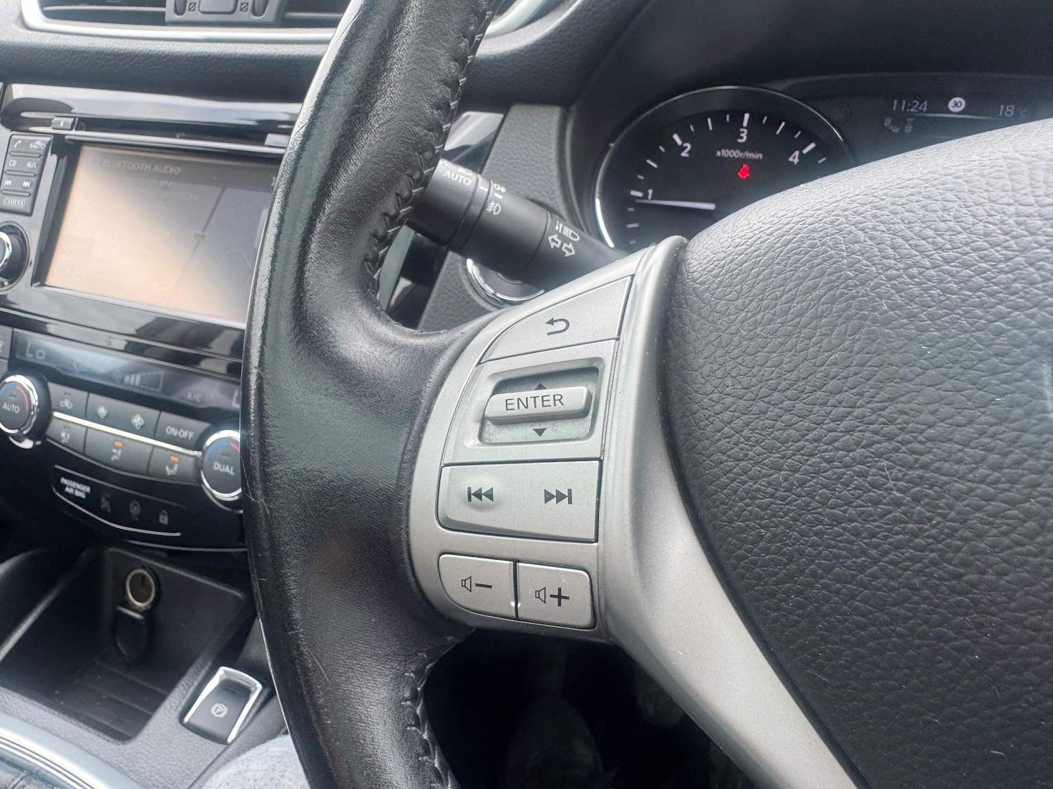 Used Nissan Qashqai 2016 for sale - 76987944: Photo 22