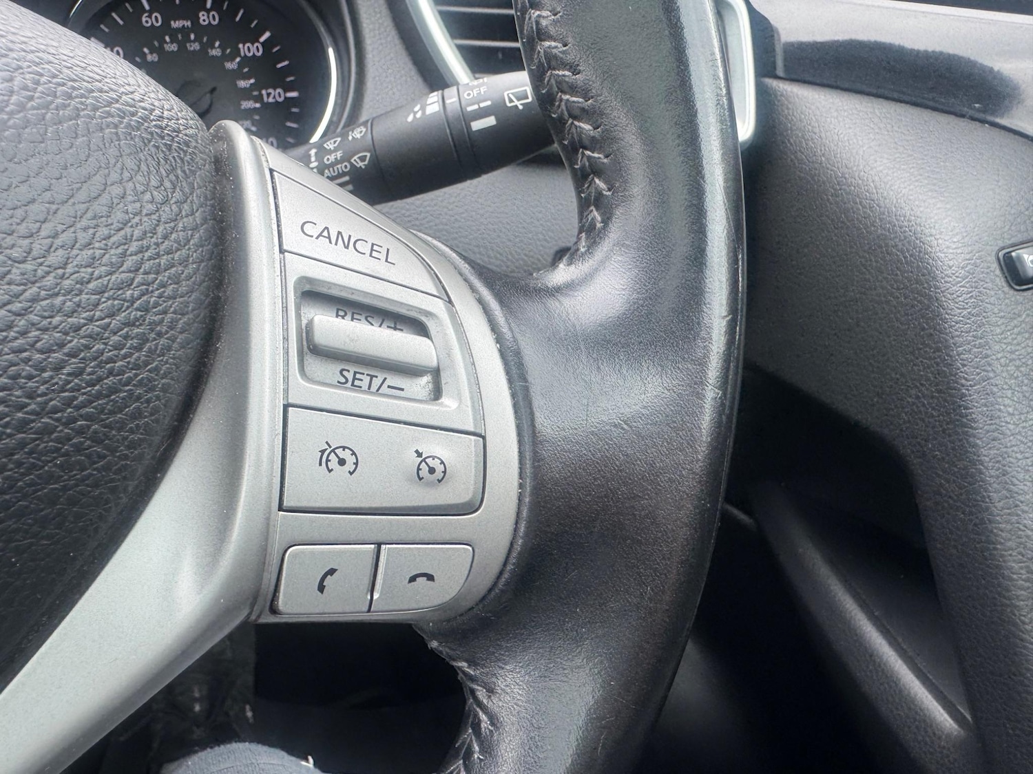 Used Nissan Qashqai 2016 for sale - 76987944: Photo 24