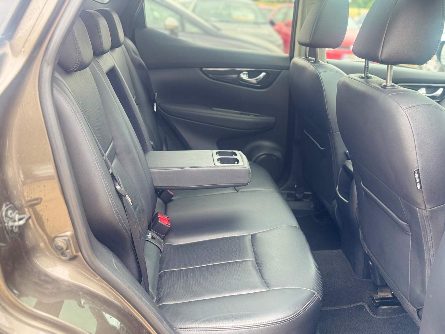 Used Nissan Qashqai 2016 for sale - 76987944: Photo 9