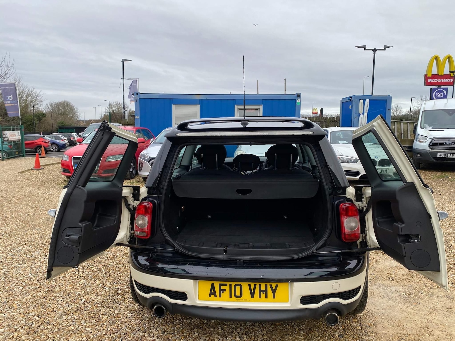 Vehicle 22