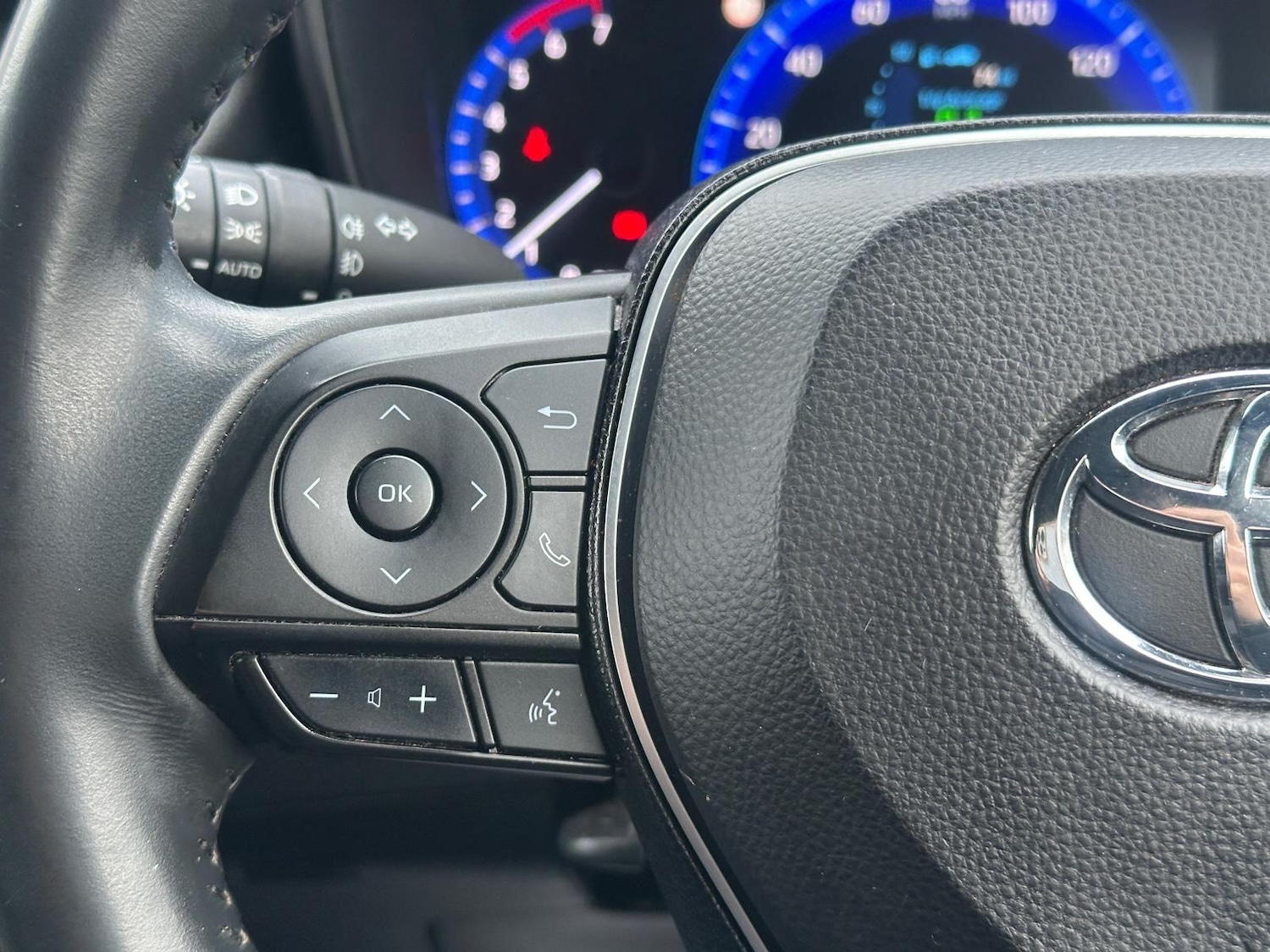 Used Toyota Corolla 2019 for sale - 77144650: Photo 30