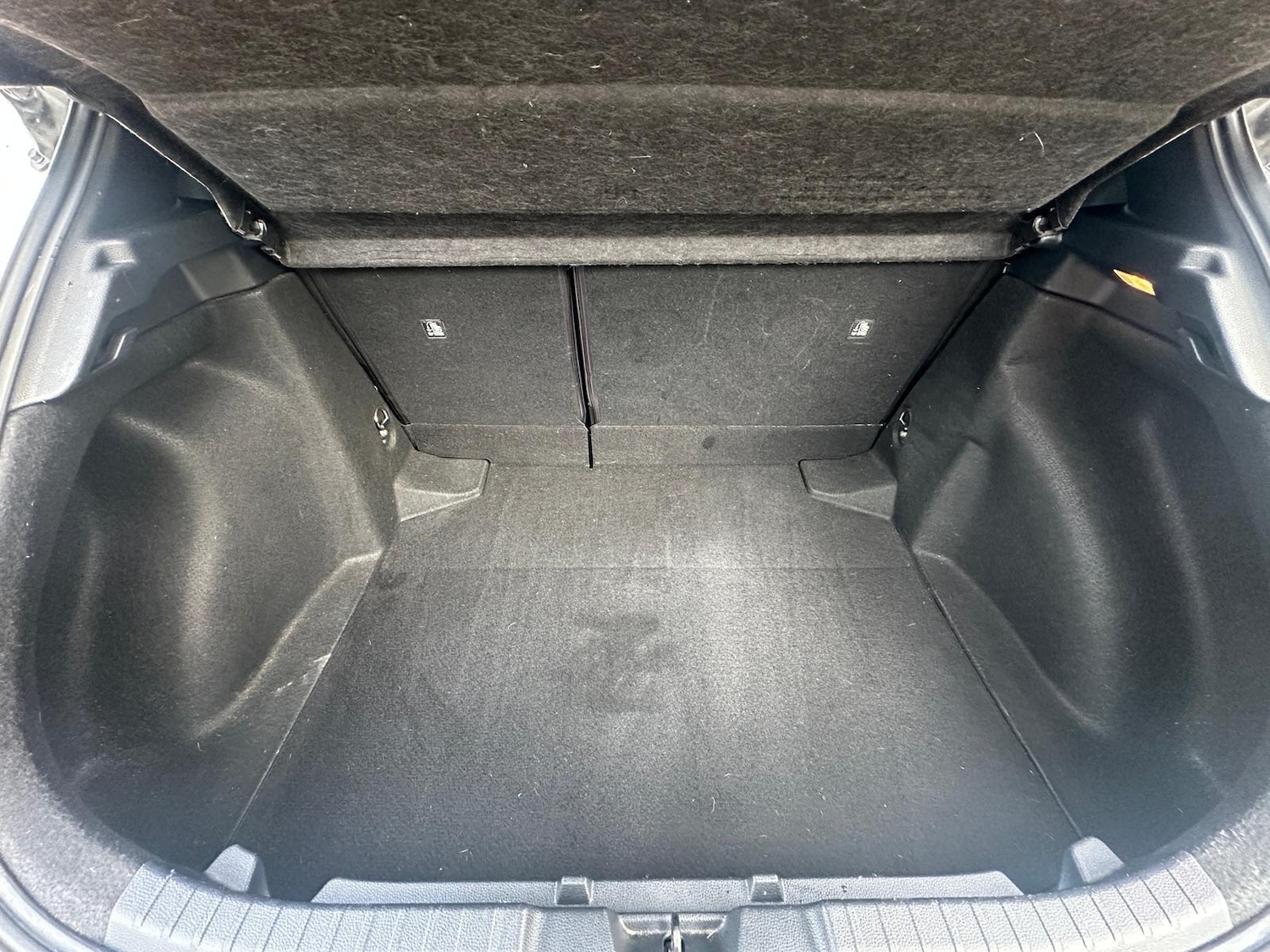 Used Toyota Corolla 2019 for sale - 77144650: Photo 45