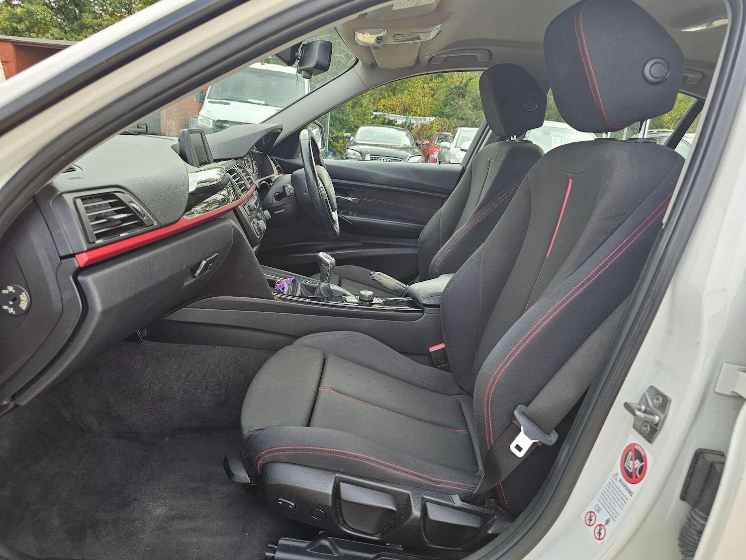 Used BMW 3 Series for sale - 76549043: Photo 8