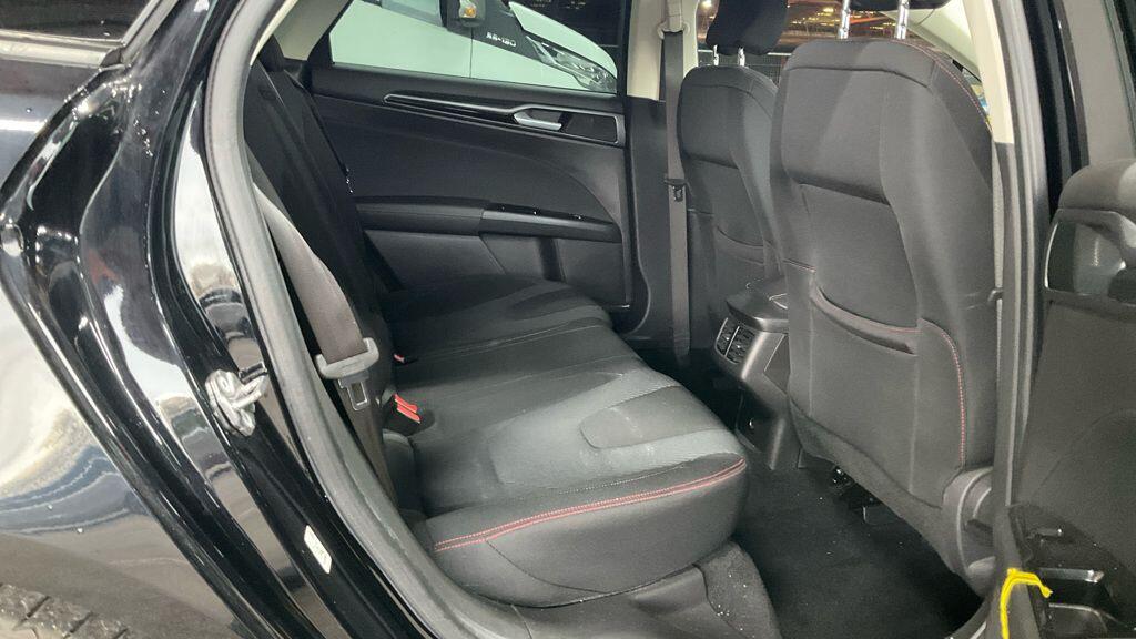 Used Ford Mondeo 2017 for sale - 76572810: Photo 8