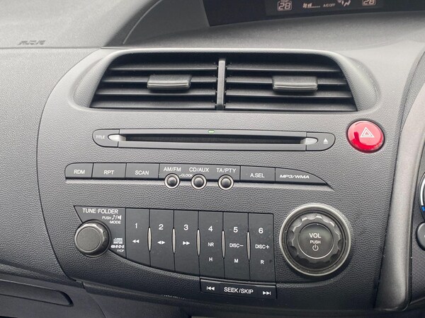Used Honda Civic 2010 for sale - 73944824: Photo 11