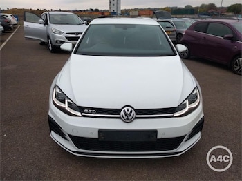 Used Volkswagen Golf 2018 for sale - 74453986: Photo