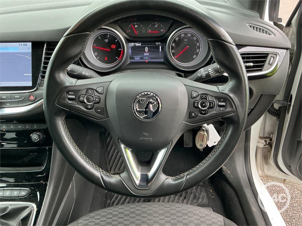 Used Vauxhall Astra 2016 for sale - 77696335: Photo 8