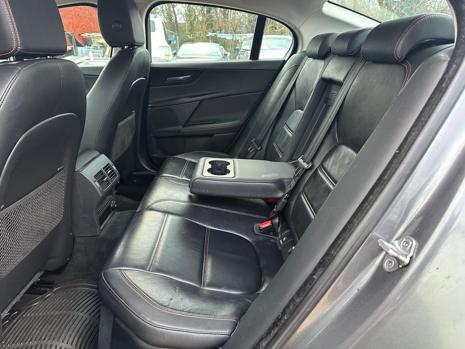 Used Jaguar XE 2016 for sale - 77537879: Photo 19