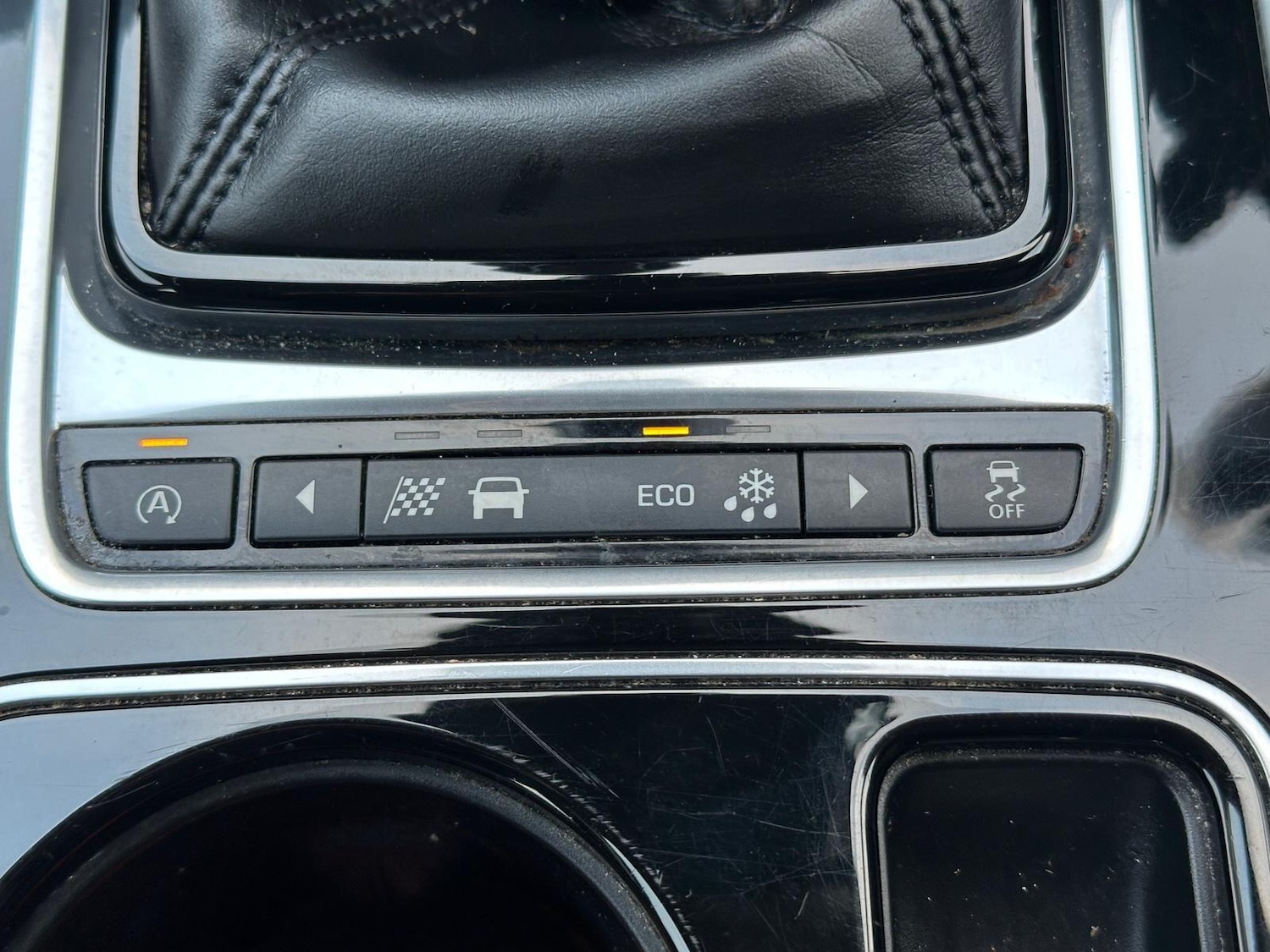 Used Jaguar XE 2016 for sale - 77537879: Photo 28