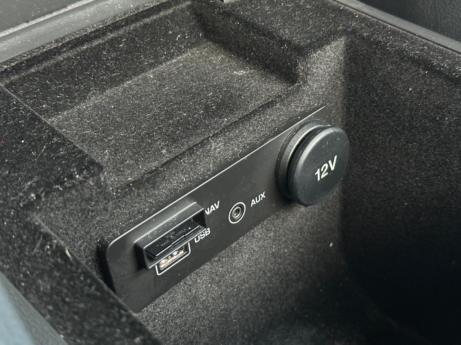 Used Jaguar XE 2016 for sale - 77537879: Photo 30