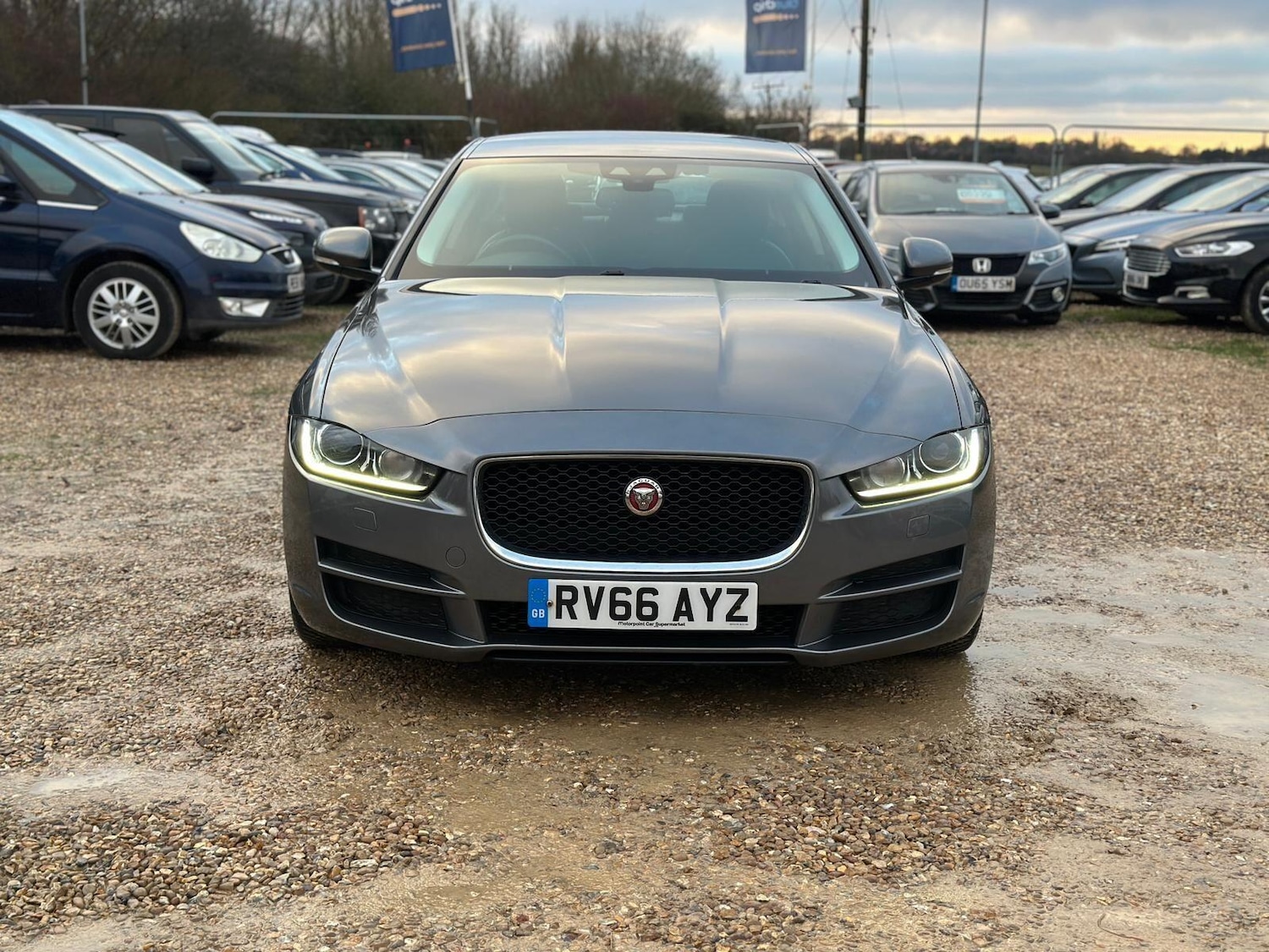 Used Jaguar XE 2016 for sale - 77537879: Photo 39