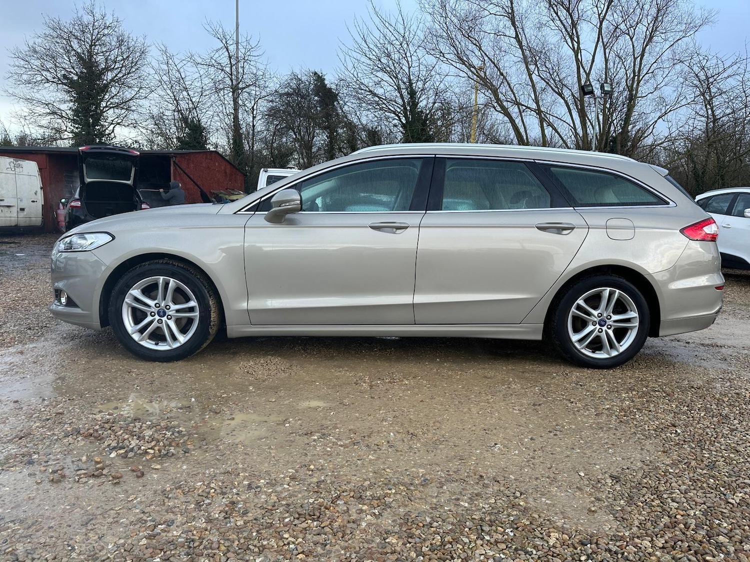 Used Ford Mondeo 2015 for sale - 77396631: Photo 6