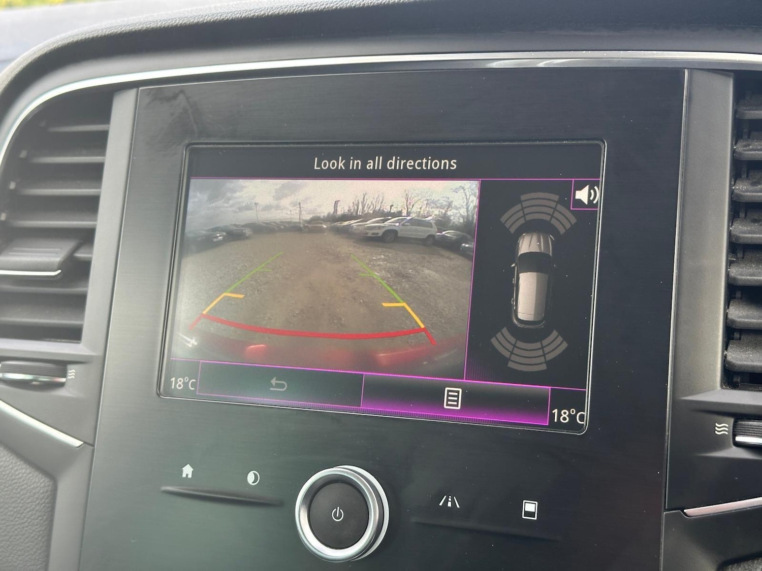 Used Renault Megane for sale - 77883277: Photo 14