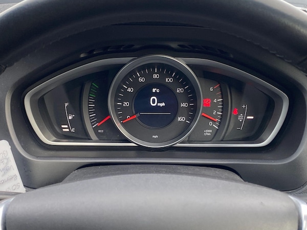 Used Volvo V40 2016 for sale - 74465488: Photo 19