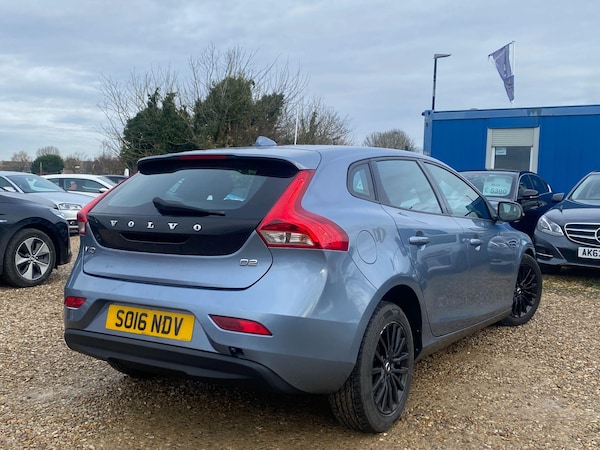 Used Volvo V40 2016 for sale - 74465488: Photo 3