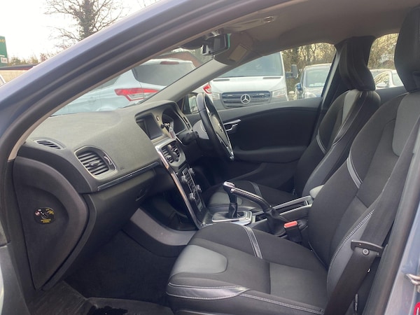 Used Volvo V40 2016 for sale - 74465488: Photo 6
