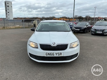 Used Skoda Octavia 2016 for sale - 77908702: Photo