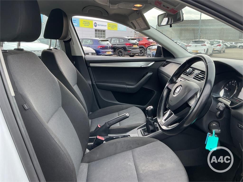 Used Skoda Octavia 2016 for sale - 77908702: Photo 4