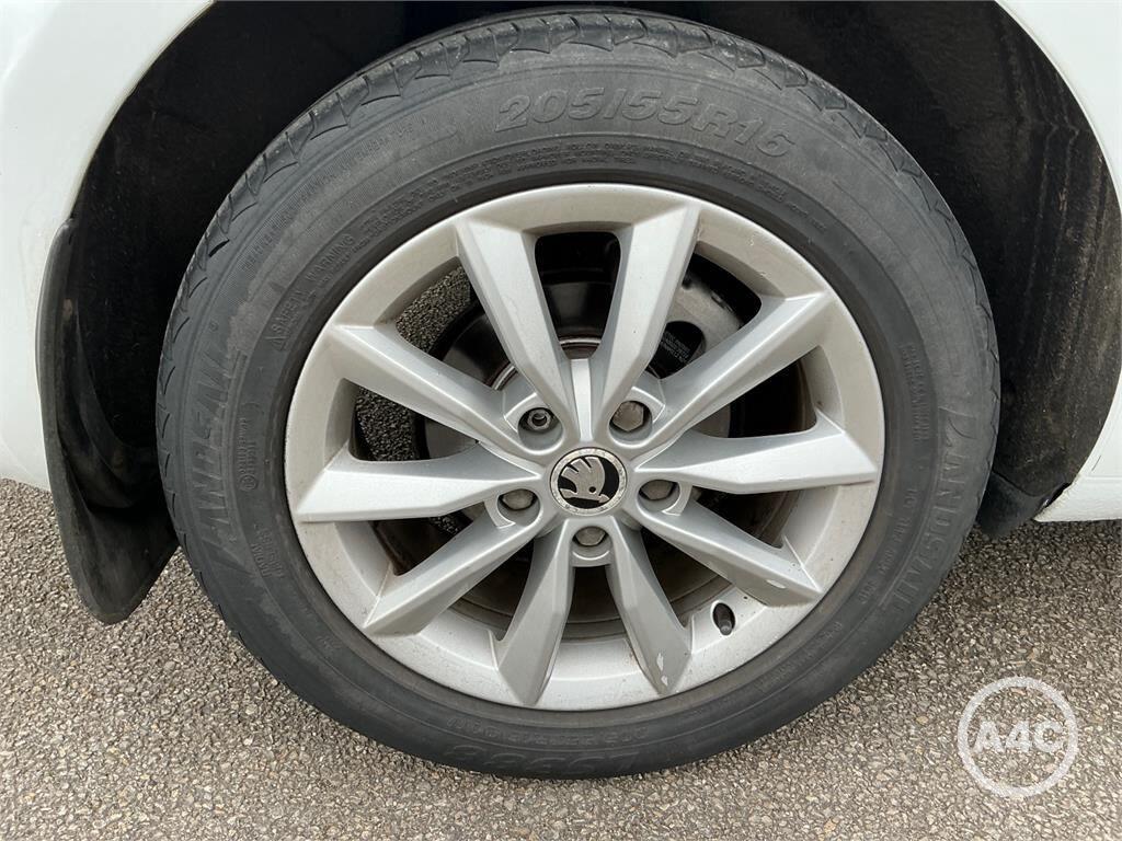 Used Skoda Octavia 2016 for sale - 77908702: Photo 6