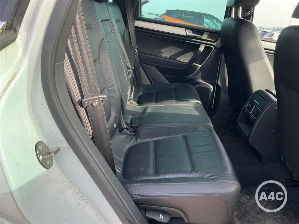 Used Volkswagen Touareg for sale - 77784807: Photo 8