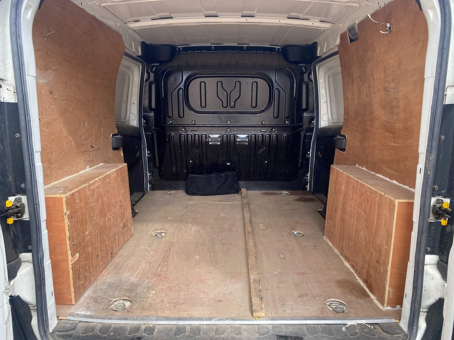 Used Fiat Doblo 2015 for sale - 74799200: Photo 22