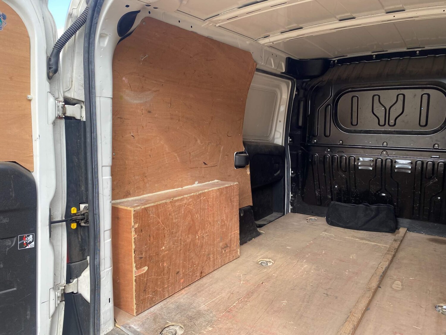 Used Fiat Doblo 2015 for sale - 74799200: Photo 23