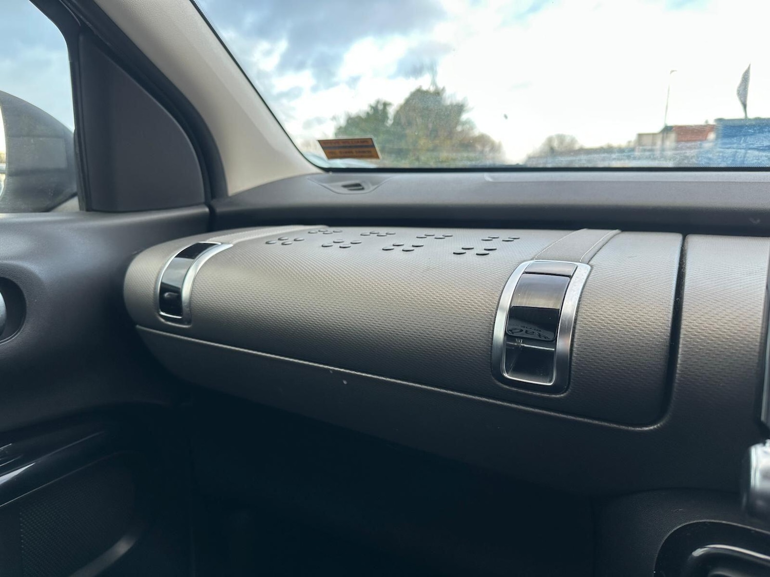 Used Citroen C4 Cactus 2016 for sale - 76936207: Photo 15