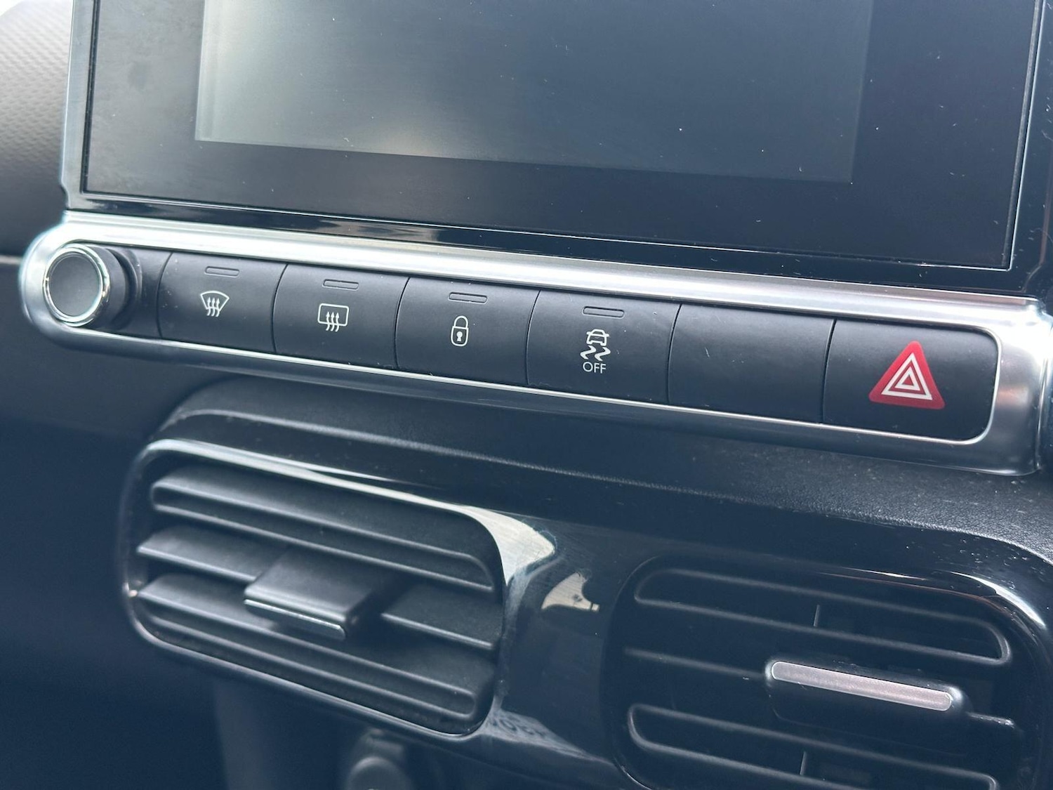 Used Citroen C4 Cactus 2016 for sale - 76936207: Photo 22