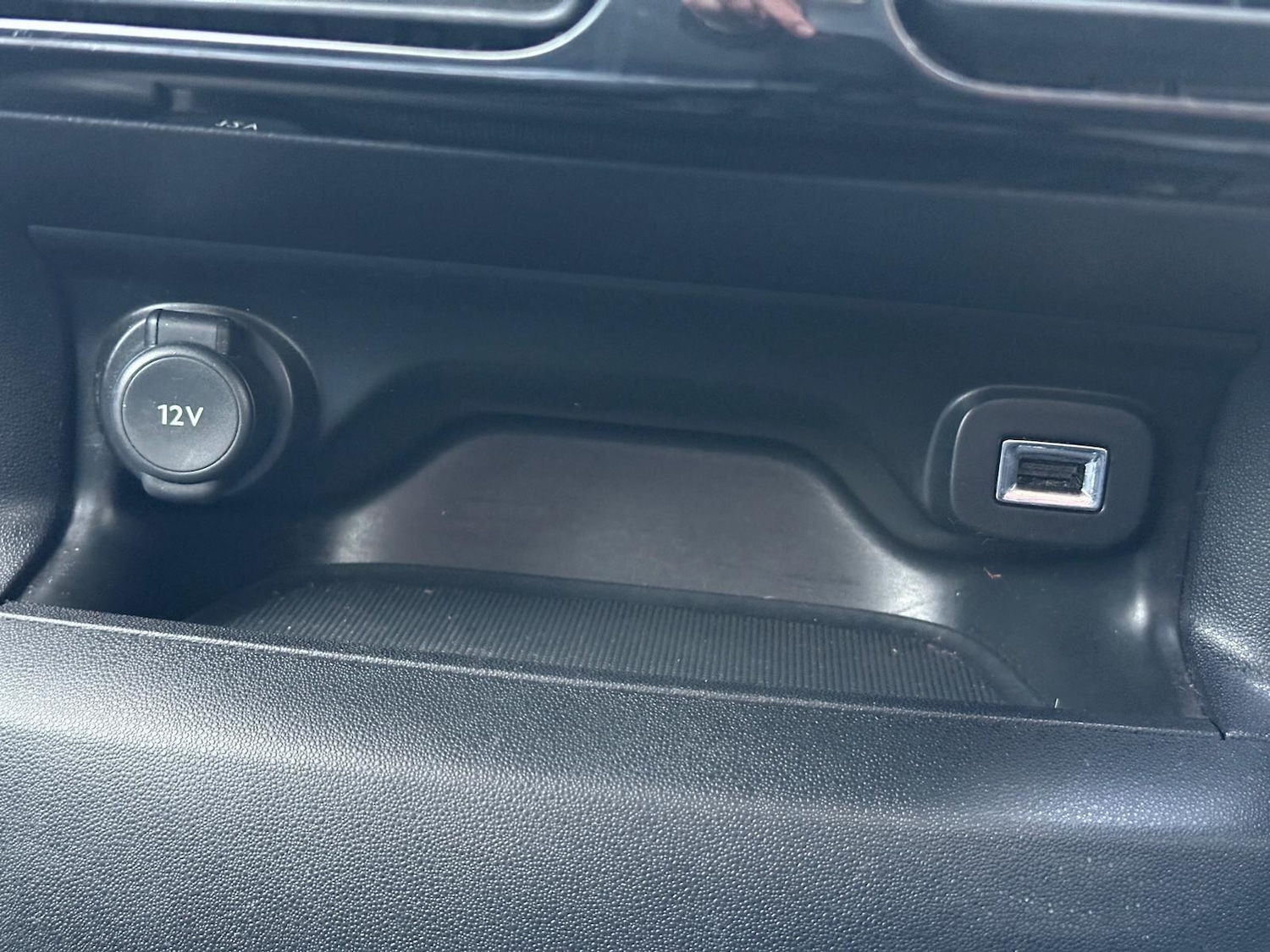 Used Citroen C4 Cactus 2016 for sale - 76936207: Photo 23