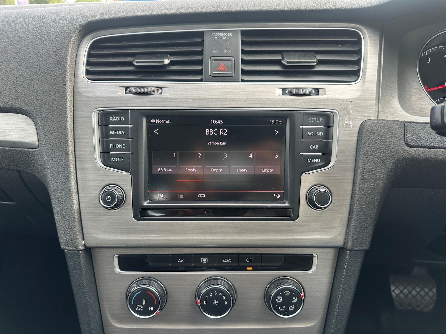 Used Volkswagen Golf 2015 for sale - 76123072: Photo 14