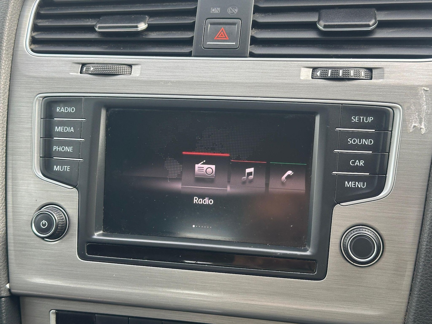 Used Volkswagen Golf 2015 for sale - 76123072: Photo 17