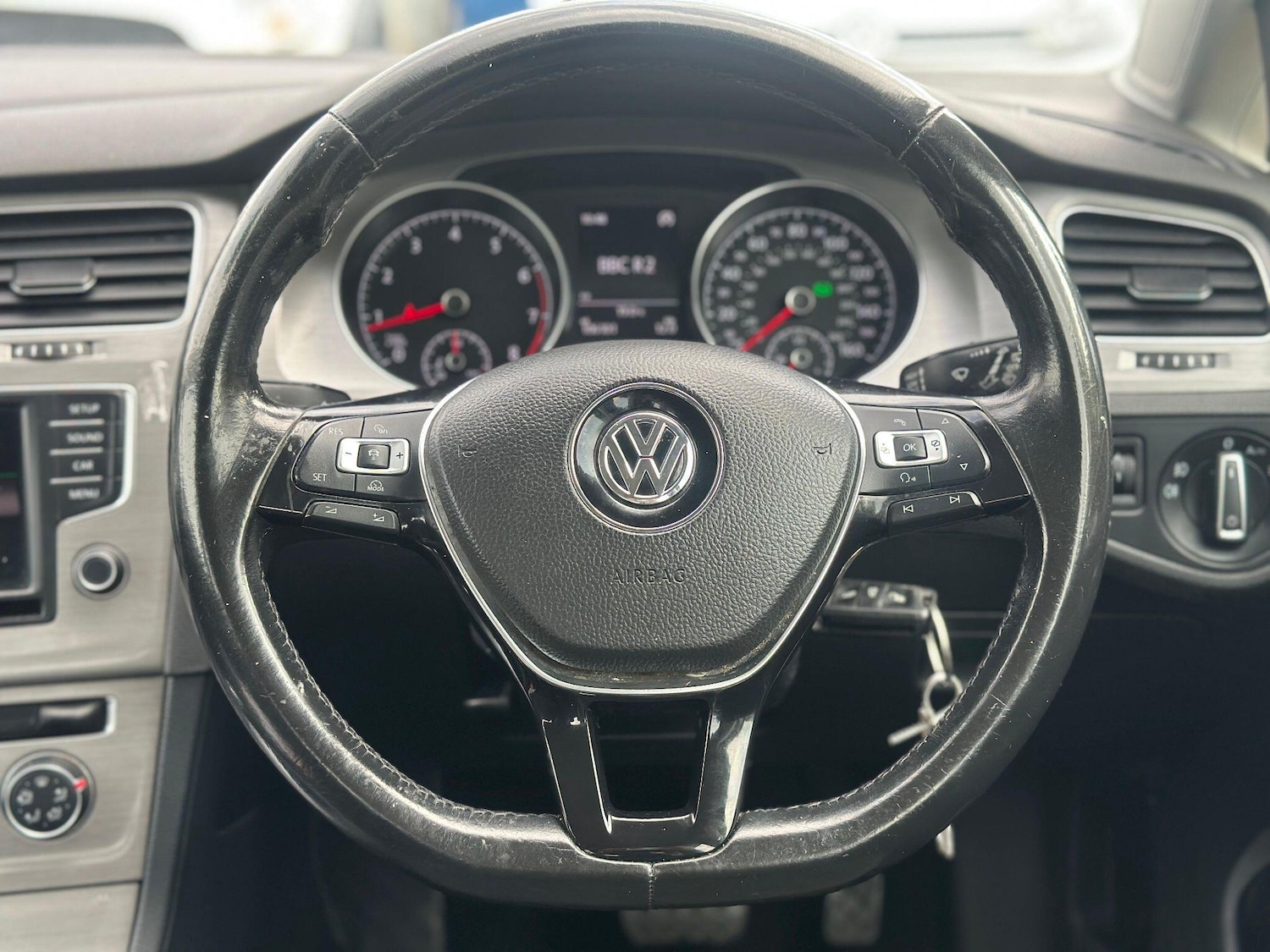 Used Volkswagen Golf 2015 for sale - 76123072: Photo 23