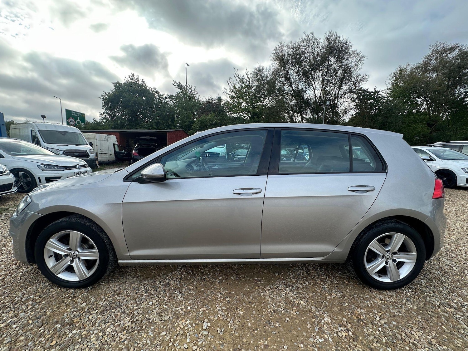 Used Volkswagen Golf 2015 for sale - 76123072: Photo 6