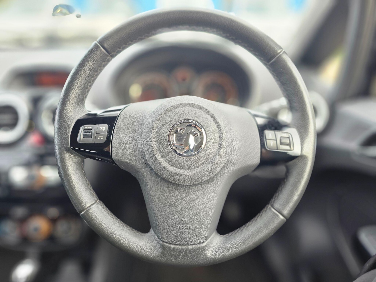 Used Vauxhall Corsa 2013 for sale - 77586659: Photo 14