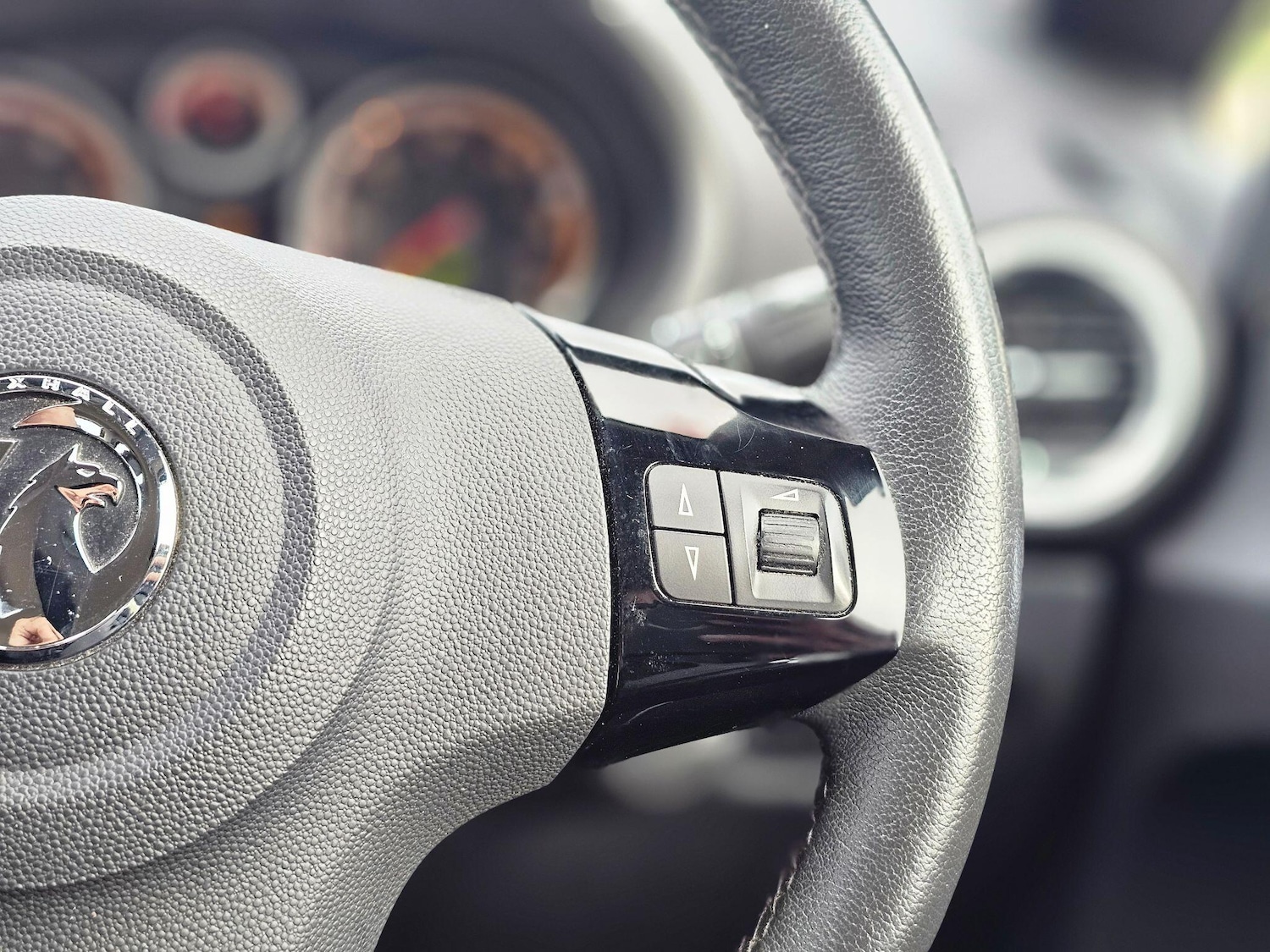 Used Vauxhall Corsa 2013 for sale - 77586659: Photo 16