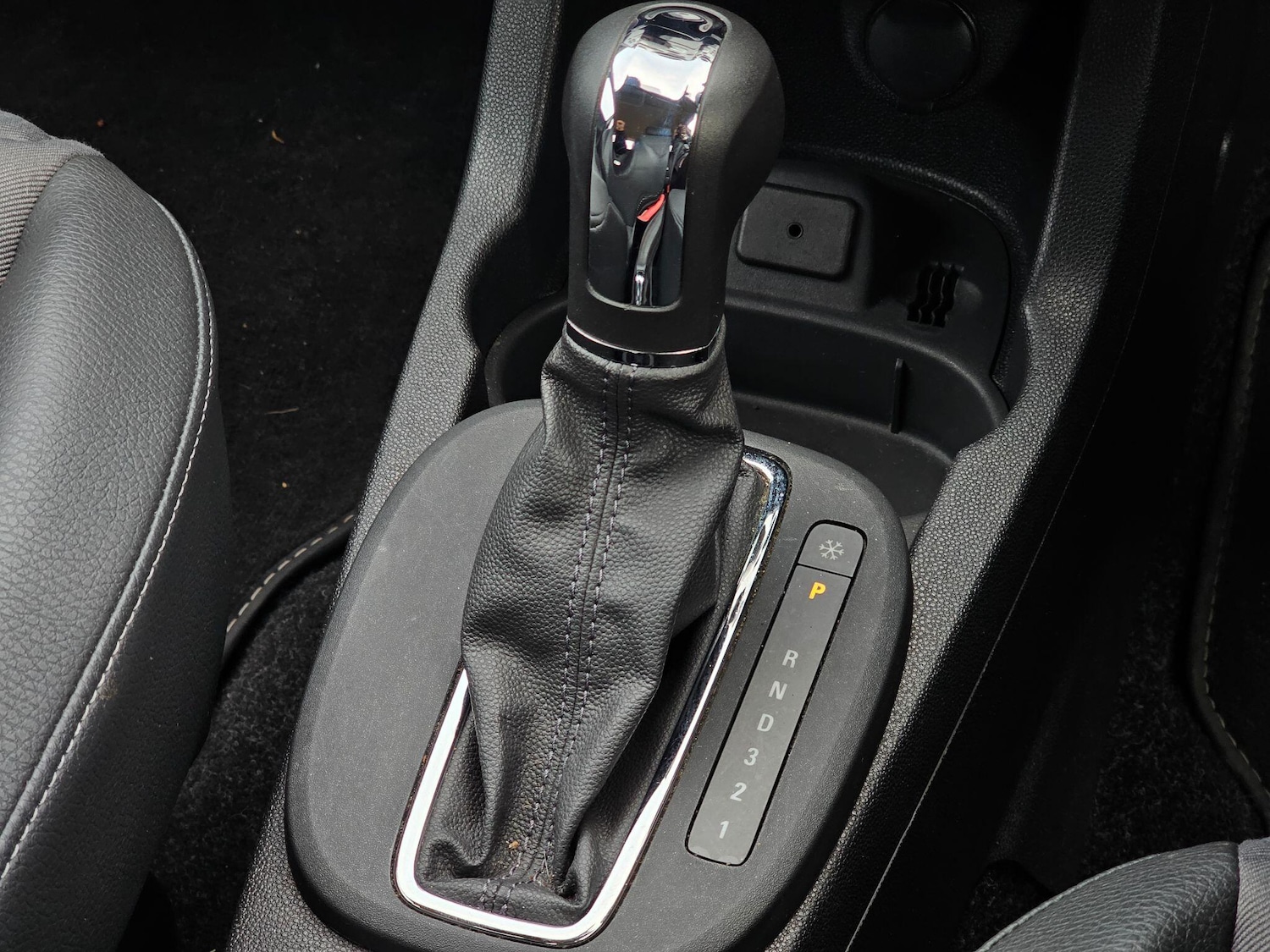 Used Vauxhall Corsa 2013 for sale - 77586659: Photo 18