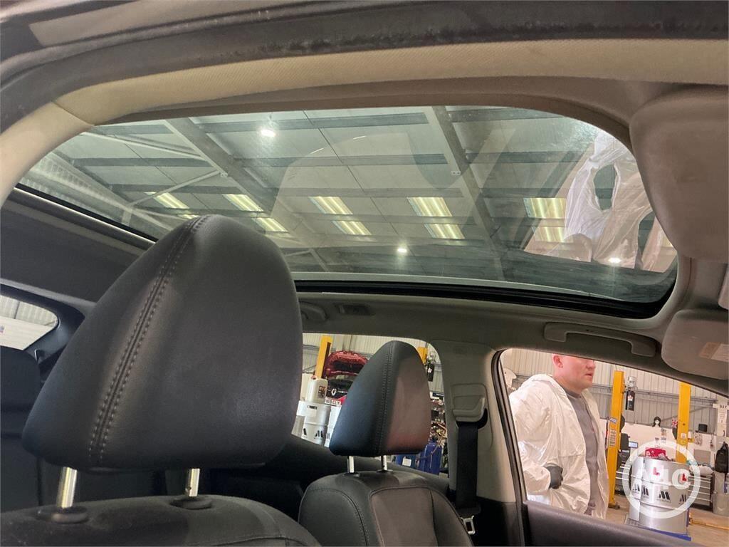 Used Nissan Qashqai 2015 for sale - 77970499: Photo 12