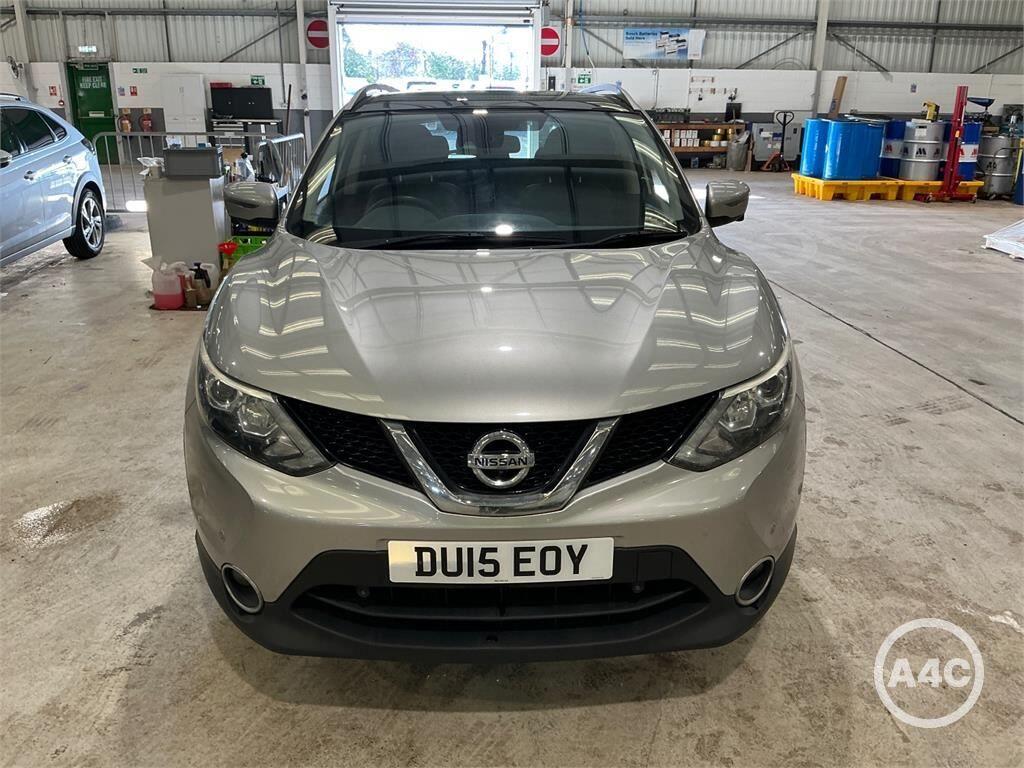 Used Nissan Qashqai 2015 for sale - 77970499: Photo 2