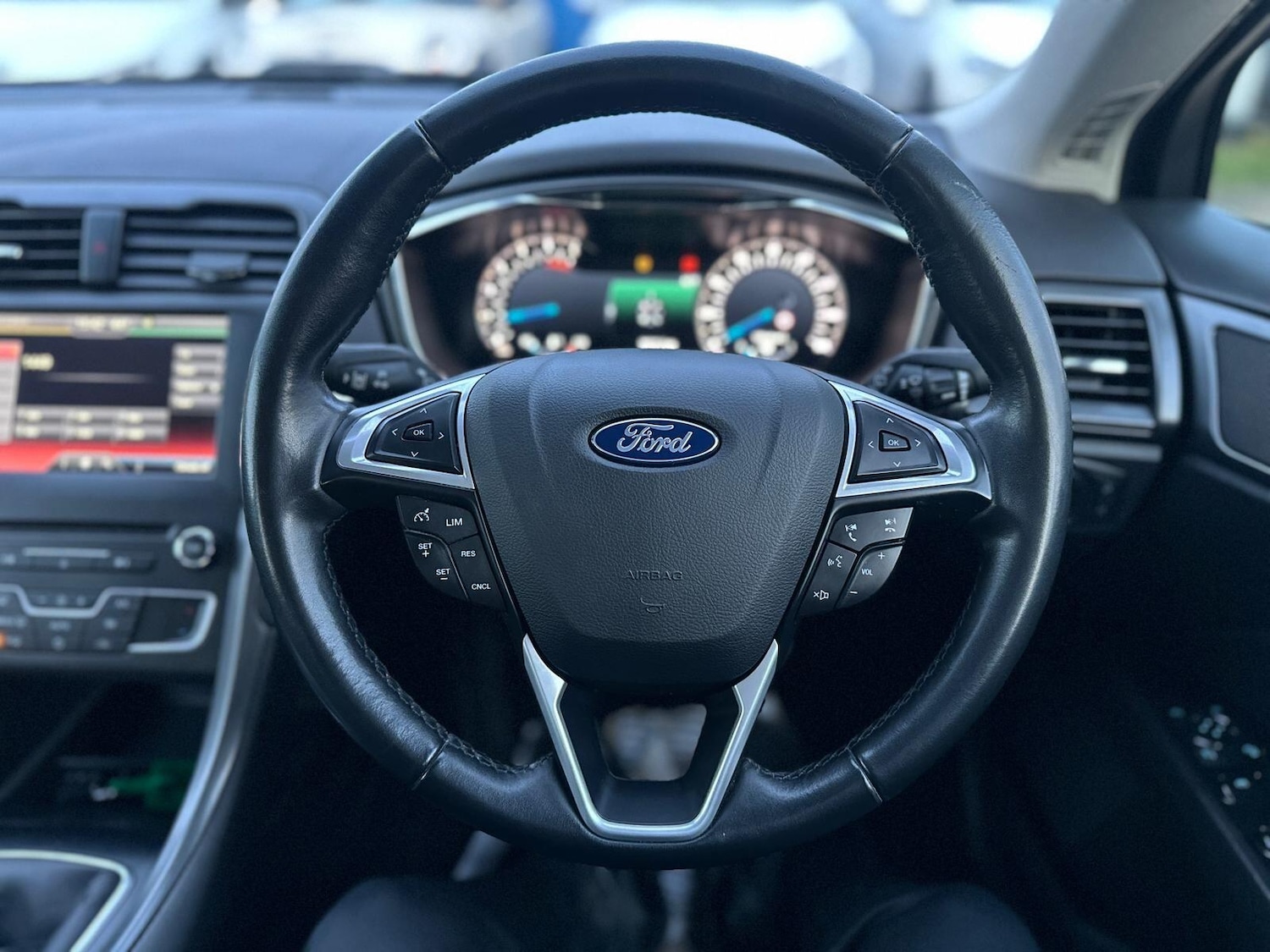 Used Ford Mondeo 2016 for sale - 76936165: Photo 12