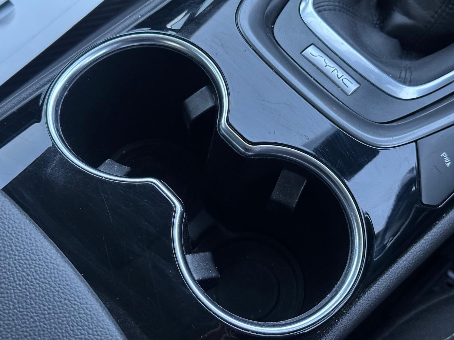 Used Ford Mondeo 2016 for sale - 76936165: Photo 23