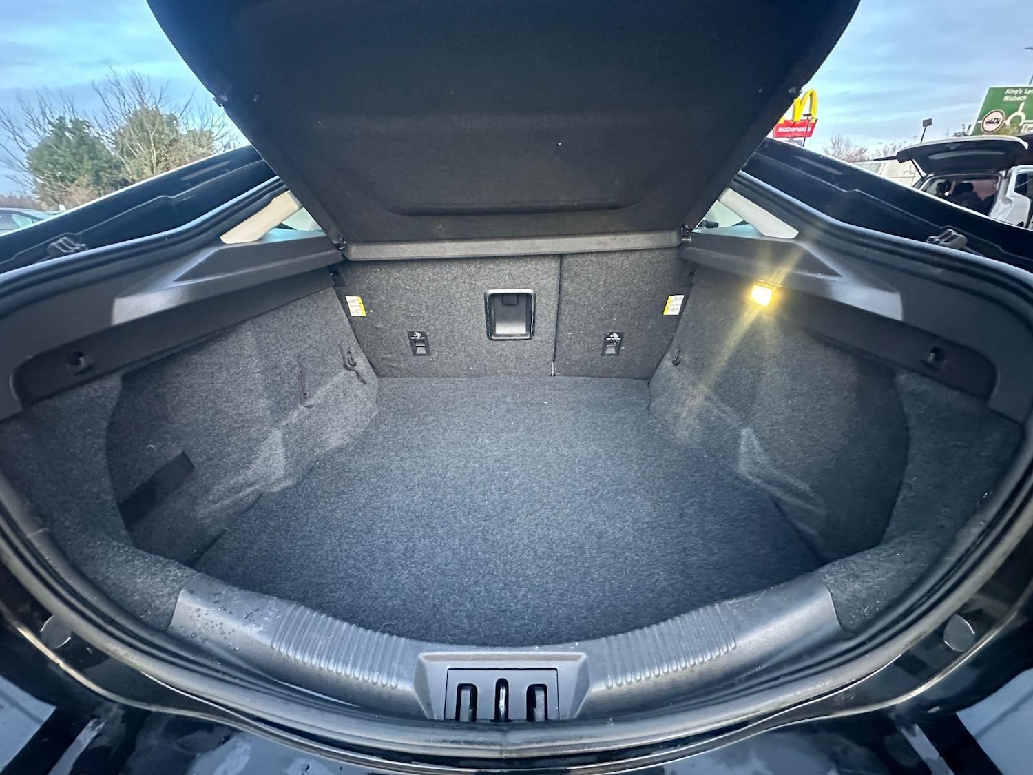 Used Ford Mondeo 2016 for sale - 76936165: Photo 37