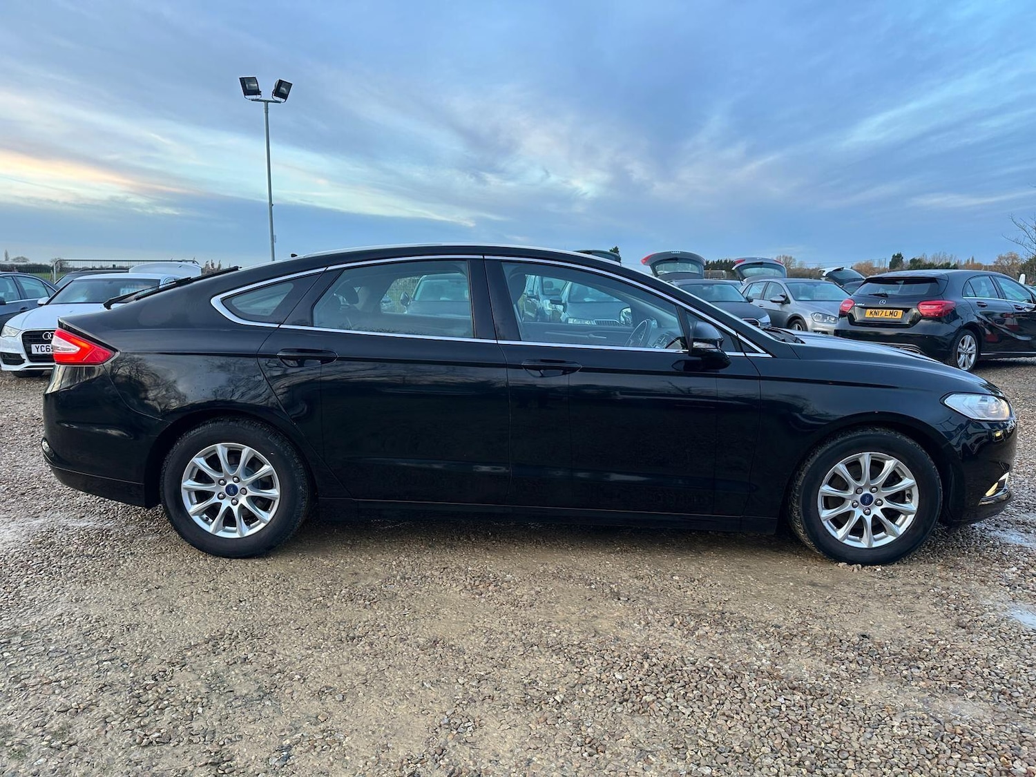 Used Ford Mondeo 2016 for sale - 76936165: Photo 5